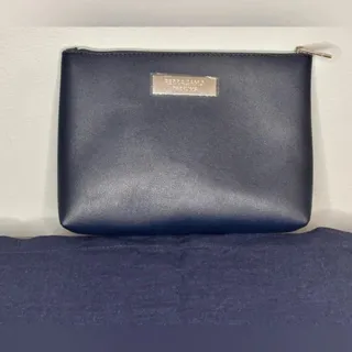 Ferragamo Parfums X Air India Very Good Travel Pouch Navy/black Lightweight Durable