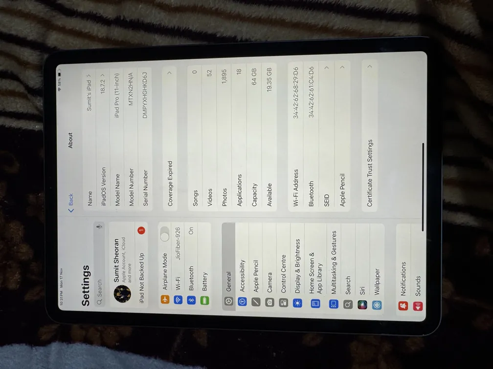 Apple Ipad Pro 11" 64GB Wifi - Like New Condition