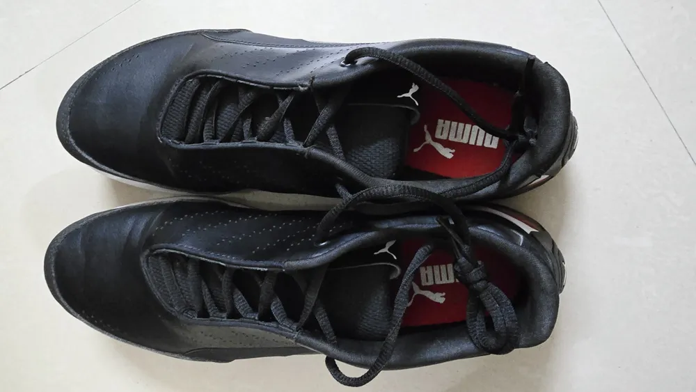 PUMA Unisex-adult UK10 Ferrari Kart Cat X Sneaker