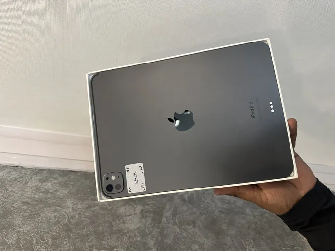 Buy used Ipad Pro M4 11 Inch 256GB WIFI ONLY online on Resellpur