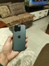 Sold second hand Apple Iphone 14 Pro - 256GB, 8GB RAM, A16 Bionic Chip, Unlocked - Silver on Resellpur