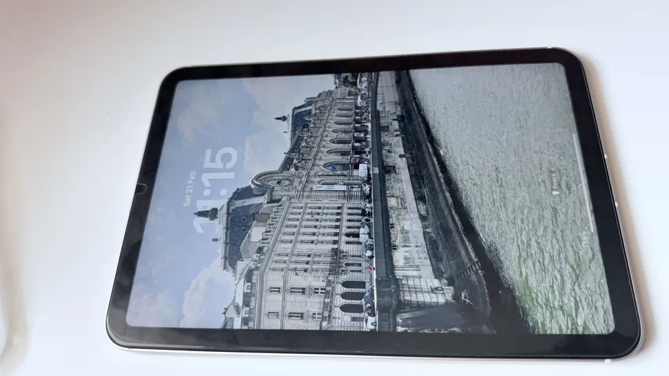 Sold second hand Apple Ipad Mini 6 Cellular Brand New 64GB Silver on Resellpur