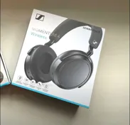 Buy used Sennheiser Momentum 4 - New - Wireless Headphones - Black online on Resellpur