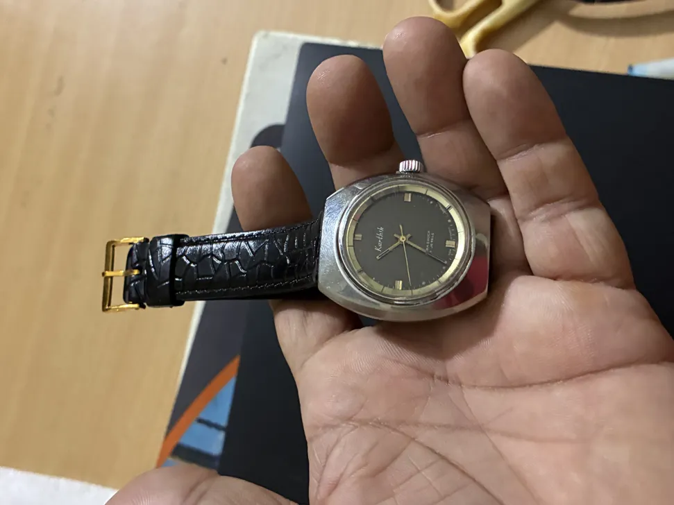 Buy used HMT Karthik Mechanical Watch Good Condition Black Rubber Strap online on Resellpur