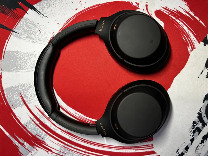 Buy used Sony WH-1000XM4 Wireless Headphones - Used - Black - Best In Class ANC online on Resellpur