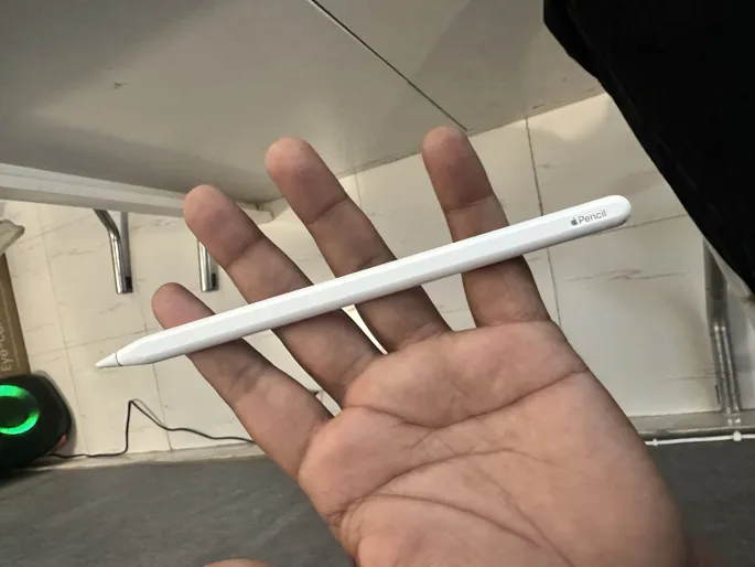 Sold second hand Apple Fully Working Pencil Gen 2 - White on Resellpur