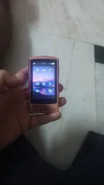 Buy used Sony Walkman NW-A866 Rose Gold Digital Media Player 32GB online on Resellpur