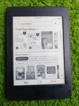 Buy used Amazon Kindle E-reader Black Pre-owned With E-ink Display online on Resellpur