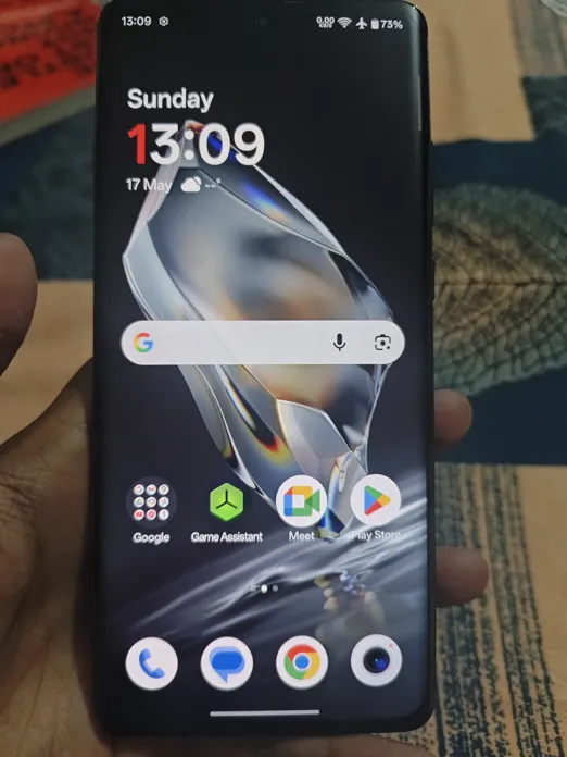 Buy used Oneplus 12 Mint Condition Smartphone Black 16GB RAM 512GB Storage Snapdragon 8 Gen 3 online on Resellpur