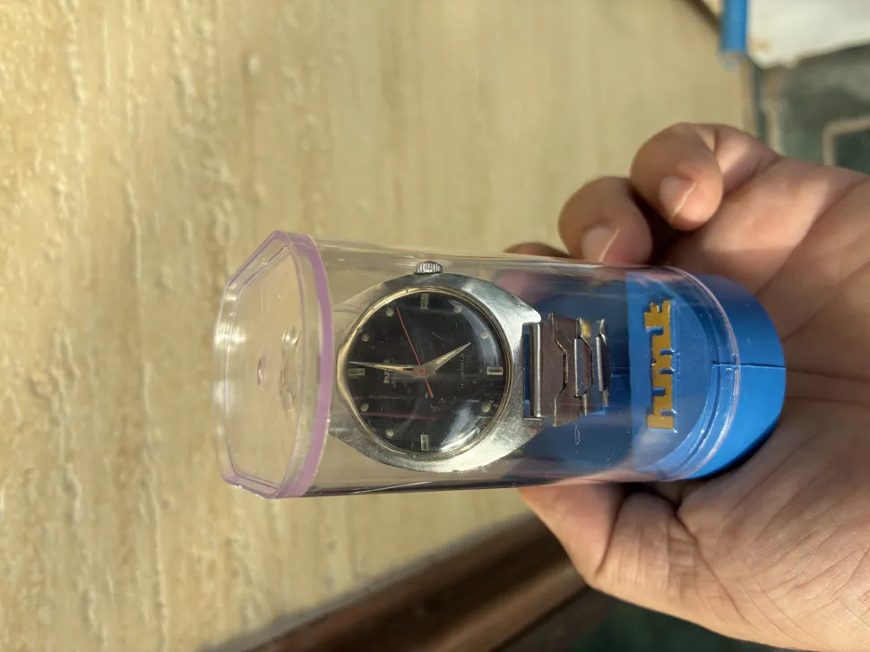 Buy used HMT Nishat Mechanical Men's Vintage Wristwatch, 17 Jewels online on Resellpur