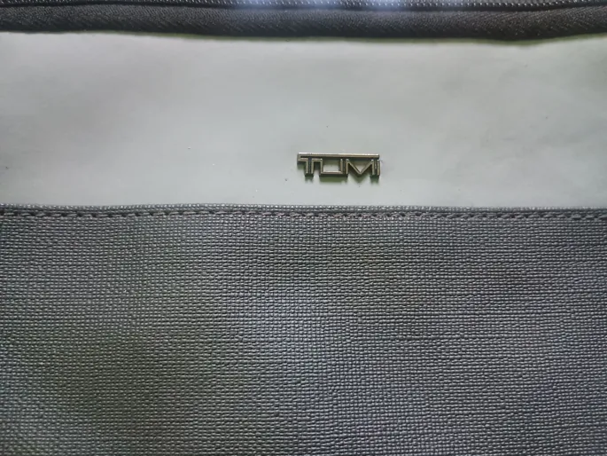 Buy used TUMI Premium Airline Amenity Kit with Luxury Travel Essentials online on Resellpur
