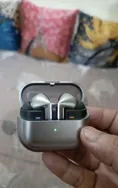 Buy used Samsung Galaxy Buds3 Pro - Used - Unisex - Earbuds - Silver - online on Resellpur