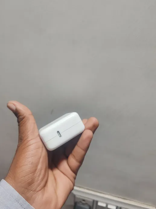 Sold second hand Apple Used 30W Charger - White - USB-C Power Adapter on Resellpur