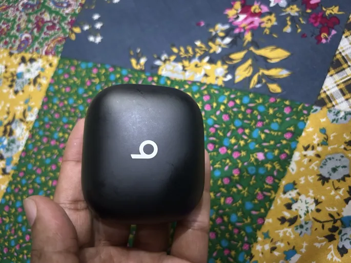 Buy used Beats Powerbeats Pro Wireless Earbuds Black Like New online on Resellpur