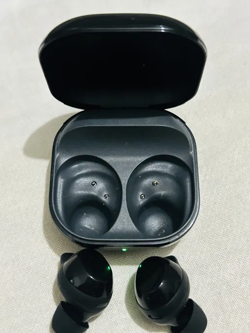 Buy used Samsung Galaxy Buds Core Black Wireless Earbuds Like New online on Resellpur