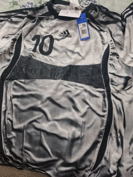 Buy used Adilenium TG JE Loose Fit Crew-Neck T-Shirt online on Resellpur