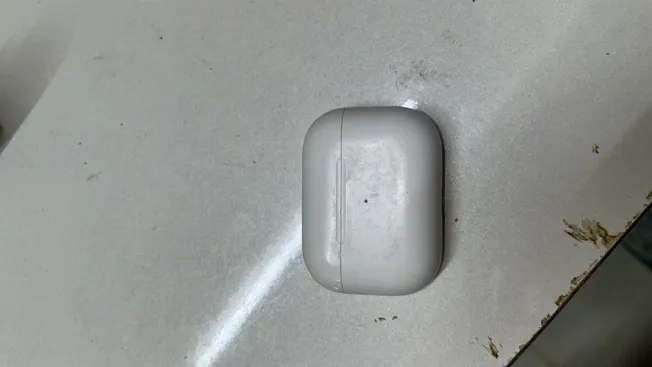 Sold second hand Apple Airpods Pro 2nd Gen USB-C White With Applecare+ on Resellpur