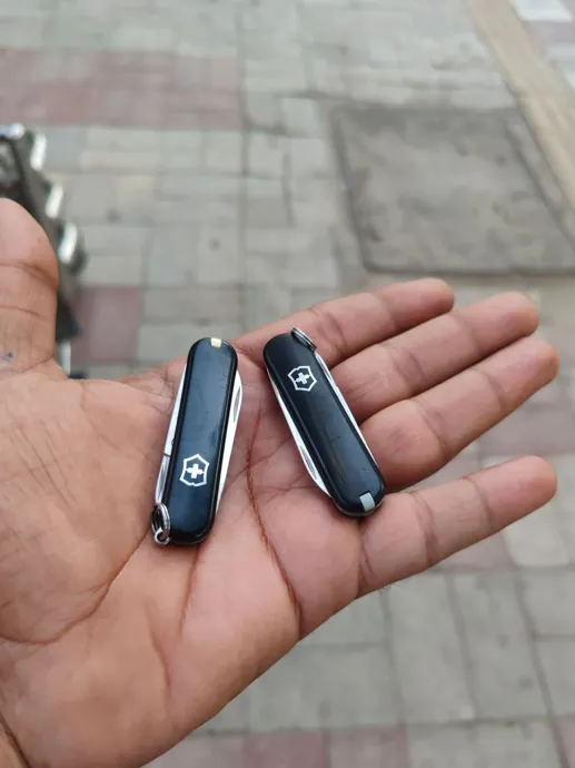 Sold second hand Victorinox Classic SD Black Preloved Multi-tool Set - Compact, Functional, Stylish on Resellpur
