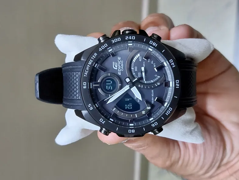 Buy used Casio Edifice EX515 ECB-900PB-1ADR Watch - Black - Rubber Strap - Original Box Included online on Resellpur
