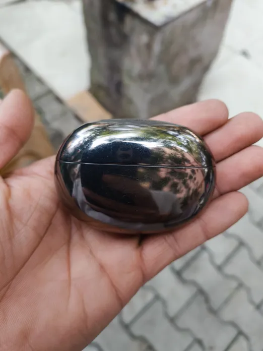 Sold second hand Realme Buds Air 6 Pro Wireless Earbuds - High-quality Sound on Resellpur