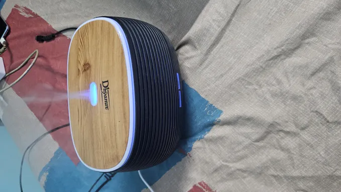 Sold second hand Multifunctional Aroma Diffuser With Night Lamp & Remote Control on Resellpur
