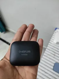 Buy used Oneplus Good Condition Wireless Earbuds Black ANC Excellent Sound Quality online on Resellpur