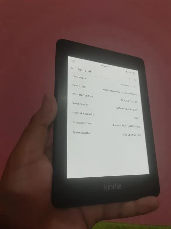 Buy used Kindle Paperwhite 10th Gen - Working Condition - Black online on Resellpur