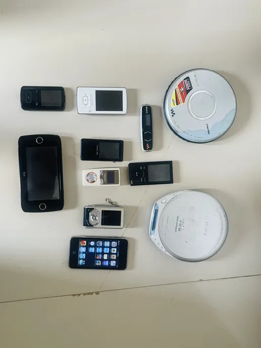 Buy used Vintage Sony Walkman & Transcend MP3 Player Bundle - 2000s Electronics online on Resellpur