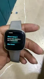 Buy used Fitbit Versa 3 - Used - Unisex - Smartwatch - Gray - online on Resellpur