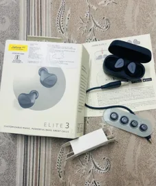 Sold second hand Jabra Elite 3 Pre-owned Wireless Earbuds Blue Like New on Resellpur