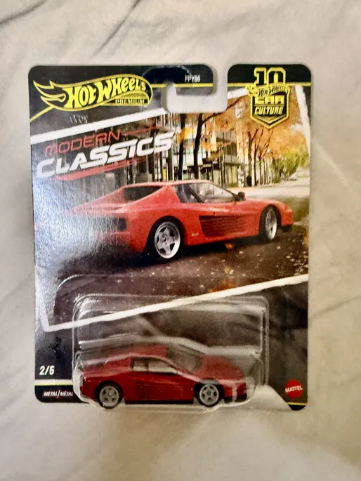 Buy used Hot Wheels Ferrari Testarossa - Red - Diecast Model Car online on Resellpur