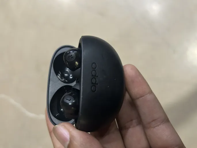 Buy used Oppo Enco Buds 3 Pro Plus Black Wireless Earbuds 32db ANC online on Resellpur