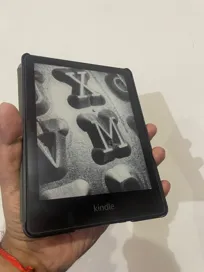 Sold second hand Kindle Paperwhite 11th Gen Mint Condition Black Magnetic Cover on Resellpur