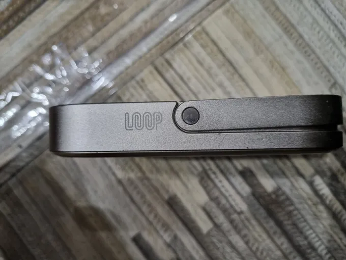 Buy used Daily objects loop 10000mah wireless powerbank online on Resellpur