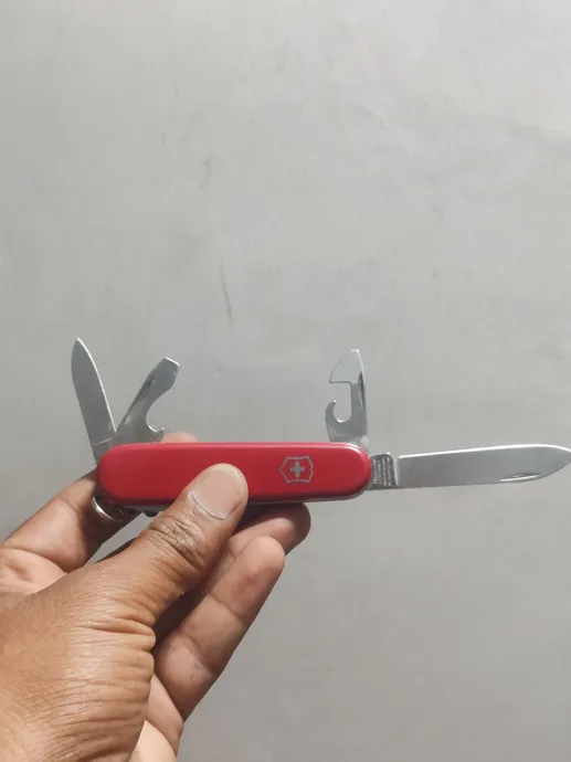 Buy used Victorinox Spartan Pre-owned Swiss Army Knife Classic Red 91mm EDC Multi-tool online on Resellpur
