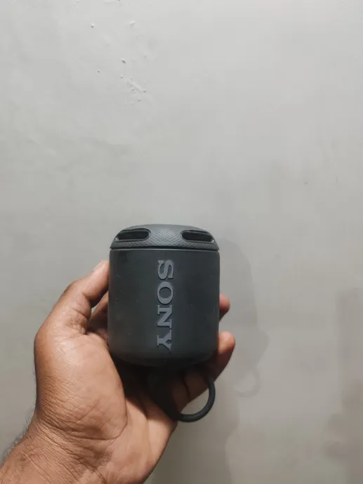 Buy used Sony Gently Used Portable Bluetooth Speaker Black EXTRA BASS online on Resellpur