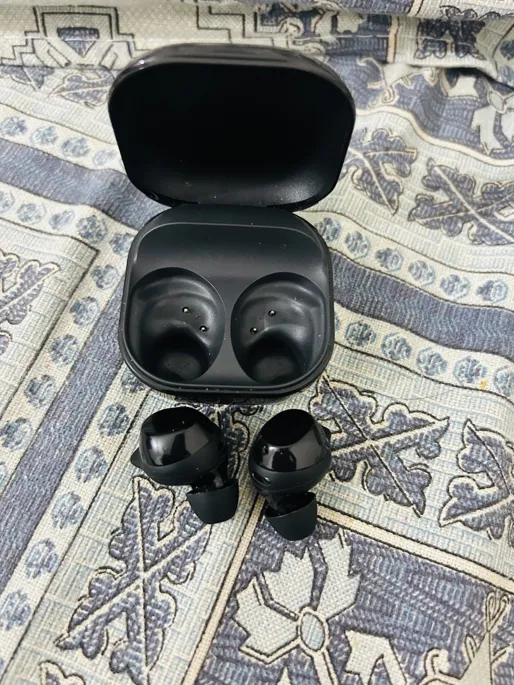 Sold second hand Samsung Galaxy Buds Core Like New Black Wireless Earbuds on Resellpur