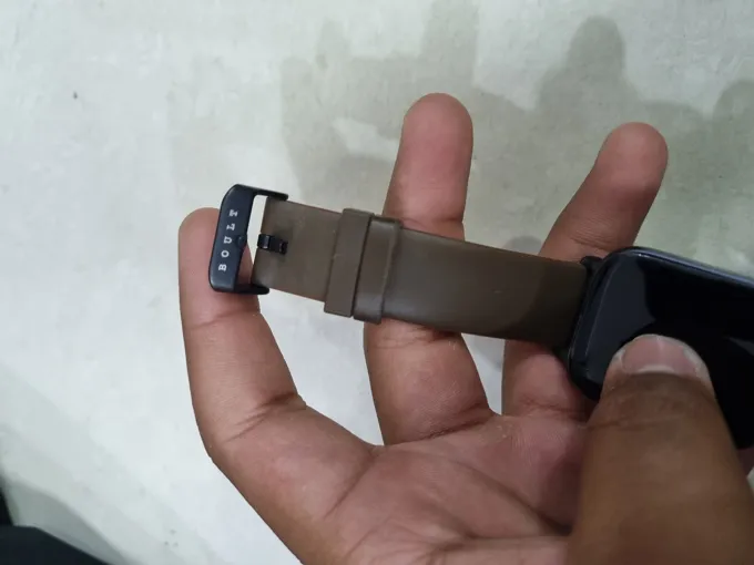 Buy used Amazfit GTS 3 Smartwatch, Good Condition, Black & Brown online on Resellpur