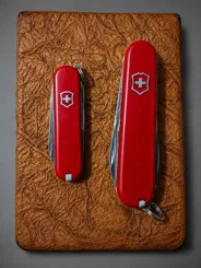 Buy used Victorinox Spartan & SD Swiss Army Knives Combo – 2 Pieces online on Resellpur