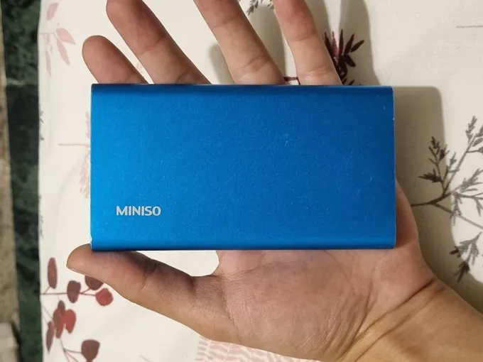 Buy used Miniso Slim Powerbank 5000mah Blue online on Resellpur