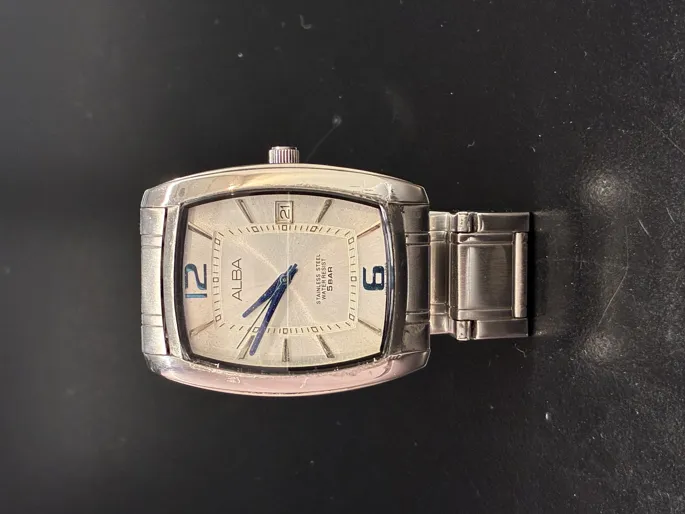 Buy used ALBA- Japanese Quartz watch online on Resellpur