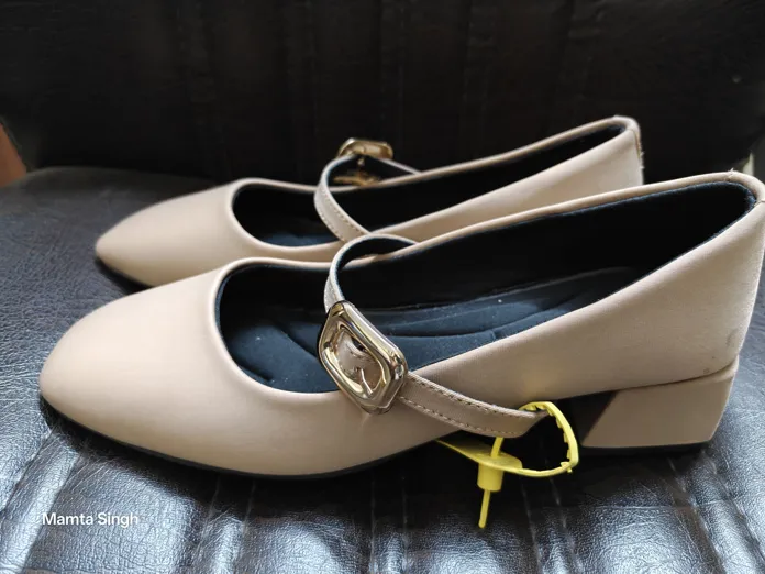 Buy used Lavie New Women's Shoe UK7 Beige With Original Box online on Resellpur