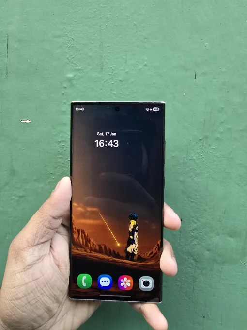 Sold second hand Samsung S23 Ultra Smartphone 12GB/256GB High-performance on Resellpur