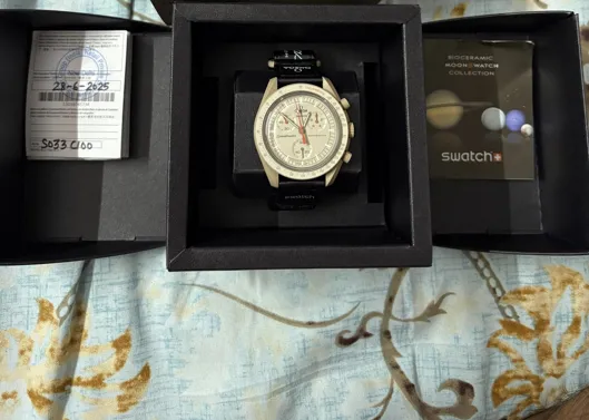 Buy used Omega Unisex Rubber Strap Watch - Mission To Jupiter, Unworn With Original Box online on Resellpur