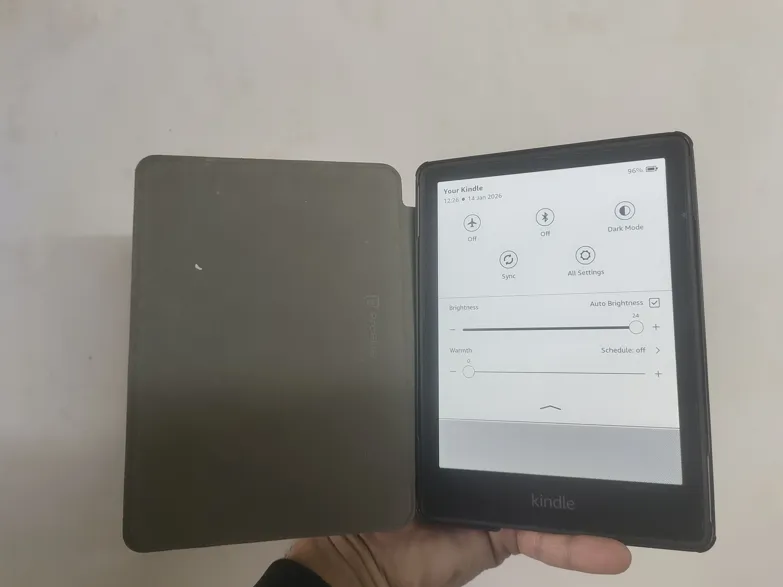 Buy used Kindle Paperwhite 11th Gen Signature Edition 32GB With Wireless Charging online on Resellpur