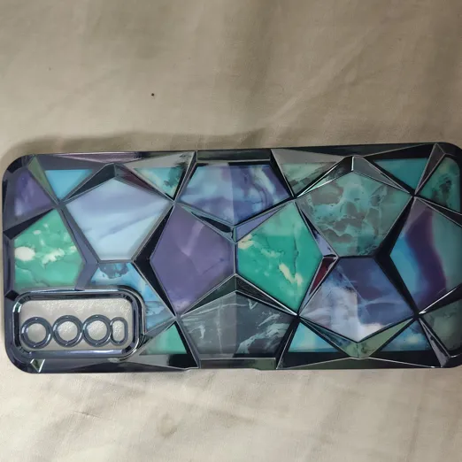 Buy used Vivo Y20A Mobile Cover | New | Multi-color | Protective Case online on Resellpur