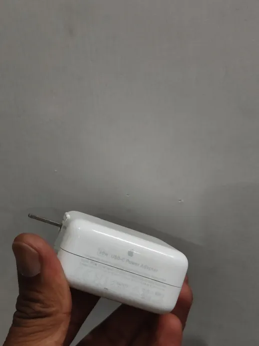 Buy used Apple Excellent USB-C Power Adapter 30W White US Pin online on Resellpur