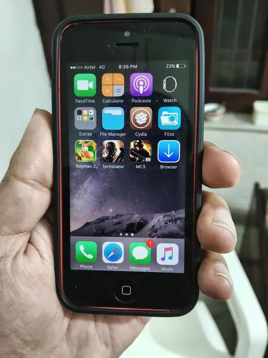 Buy used Apple Refurbished Iphone 5c 32GB Black With Jailbreak online on Resellpur