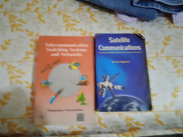 Buy used Engineering Drawing Paperback Green 5+ Kg online on Resellpur
