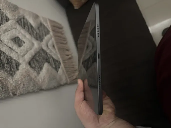 Buy used Apple Ipad Pro 11 Inch M1 - Brand New Condition - Gray - 8GB RAM online on Resellpur
